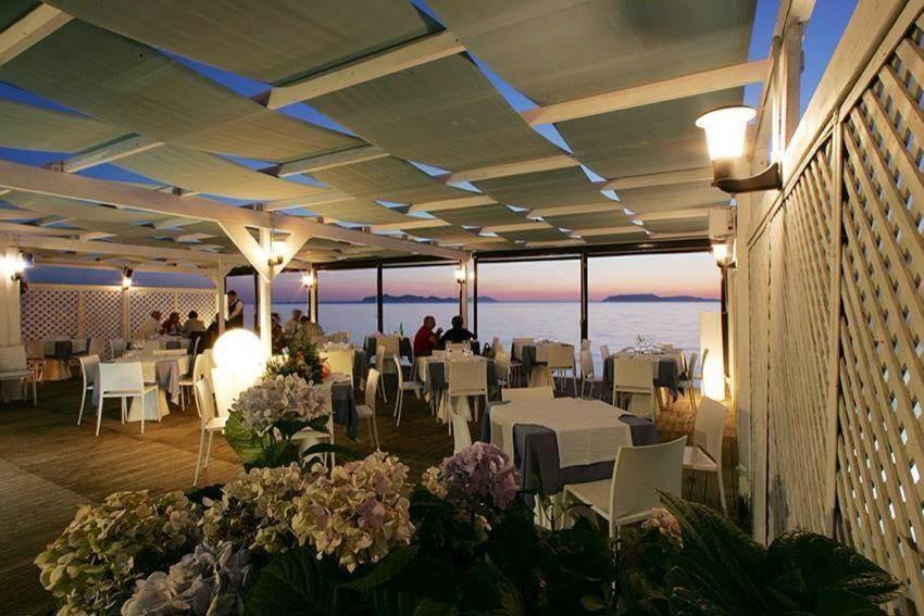 Sunset Beach Marausa Dış mekan fotoğraf