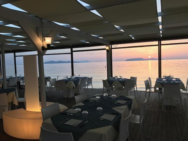 Sunset Beach Marausa Dış mekan fotoğraf